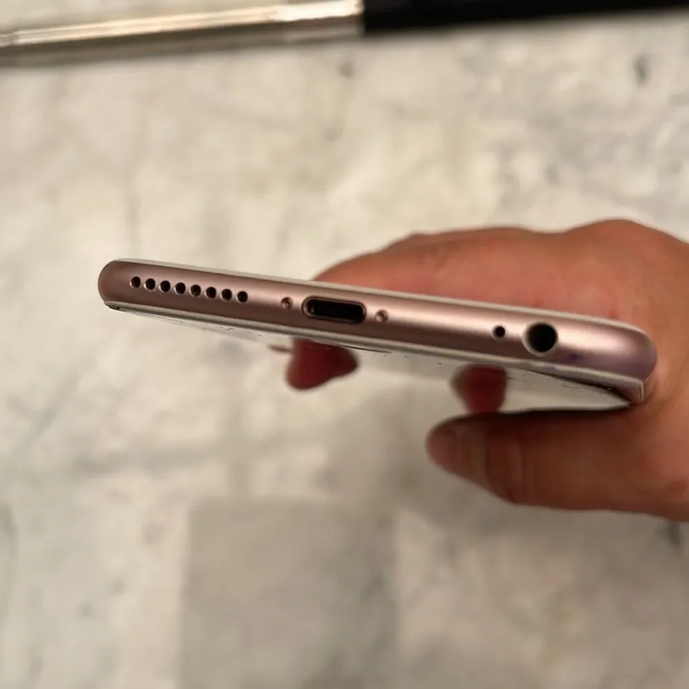 Universal mobile phone bracket extend 12”-39” inches